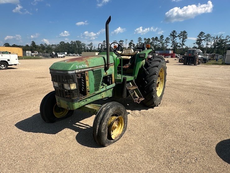 john-deere-6400-image-1