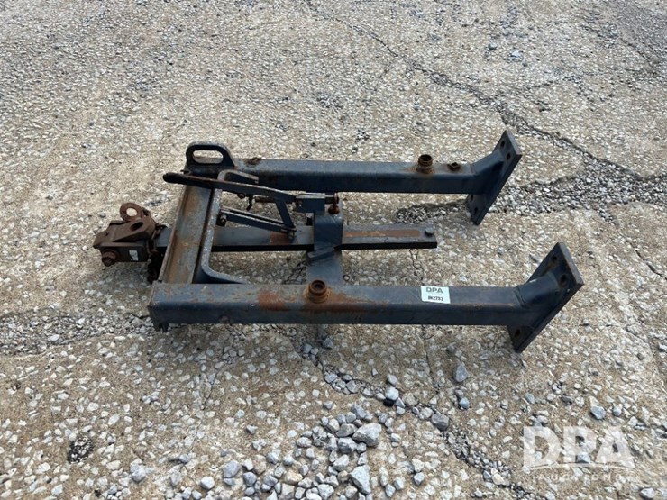 rear-hitch-(jn2733)-image-1