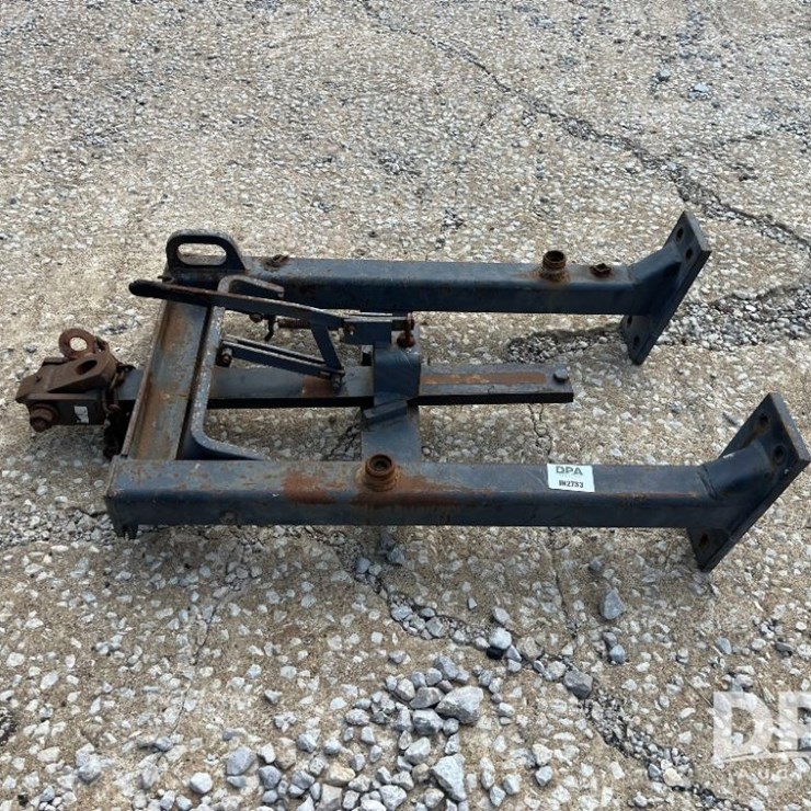 Rear Hitch (JN2733)