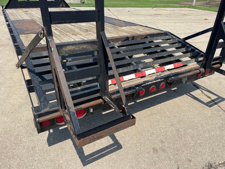 2012-pj-flatbed-image-7