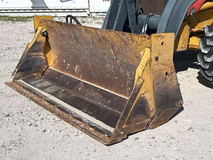 2015-caterpillar-410l-4x4-extendahoe-backhoe-loader-image-9