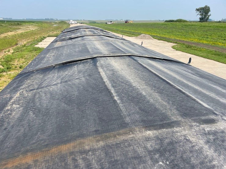 2014-wilson-grain-trailer-image-43
