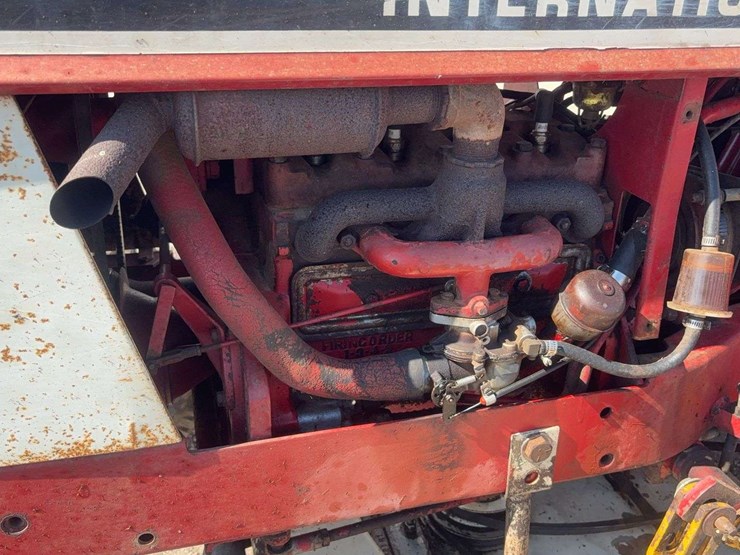 interntional-184-2wd-tractor-image-11