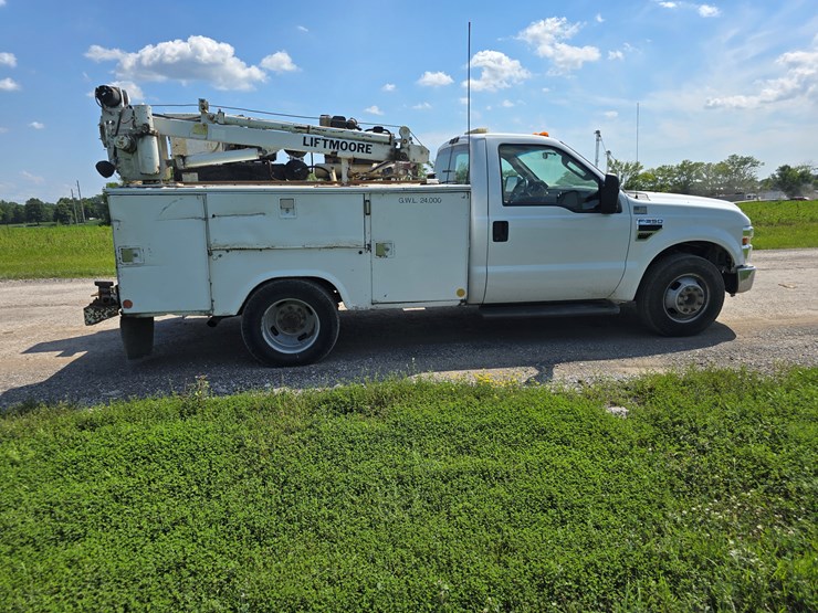 2008-ford-f350-image-36