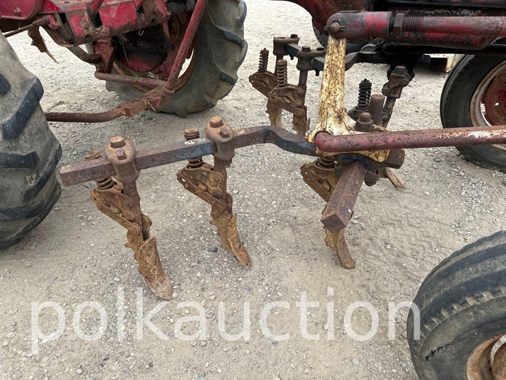 944---farmall-130-(sn#-2772)-image-4