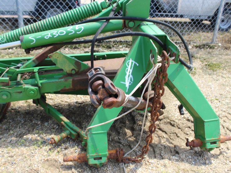 john-deere-275-image-4