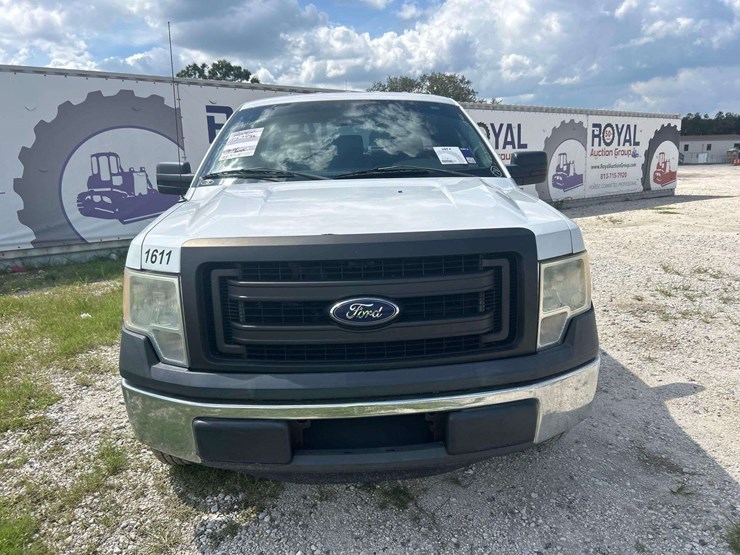 2014-ford-f-150-pickup-truck-image-22