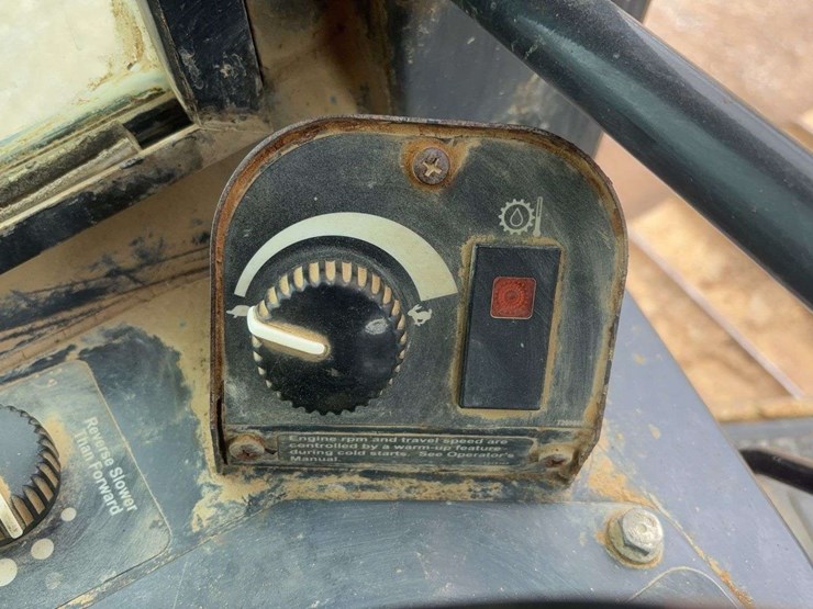 deere-550j-lt-image-38