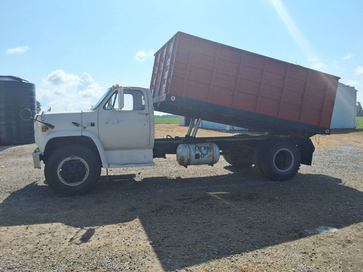 chevrolet-c70-image-22