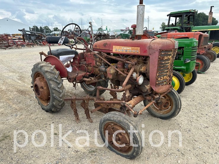 947---farmall-138-(sn#-4203)-image-3