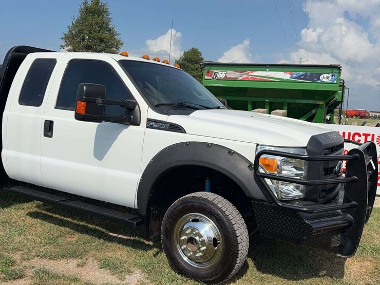 2015-ford-f350-image-3