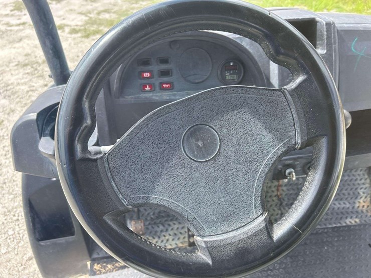 2019-club-car-carryall-1700-4x4-diesel-utility-cart-image-13