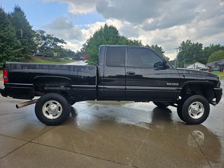 #18968-•-2002-dodge-ram-2500-pickup-truck-image-63