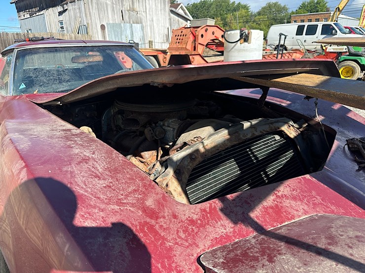 1974-corvette-stingray-image-16