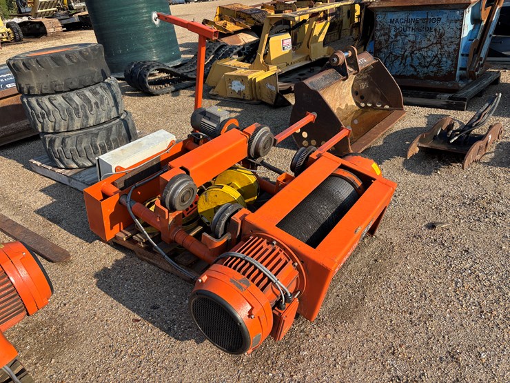 #22935-•-podem-gabrovo,-5-ton-chain-hoist,-electric-image-1