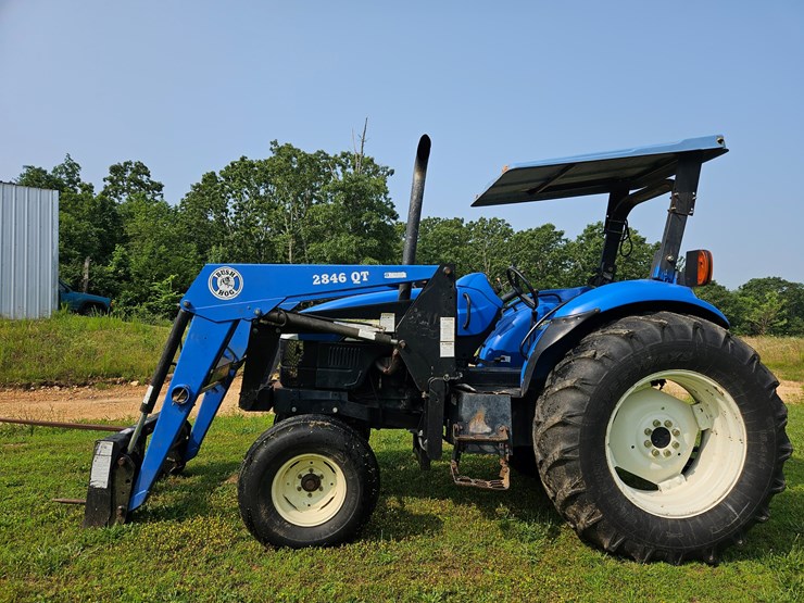 new-holland-tb110-image-4