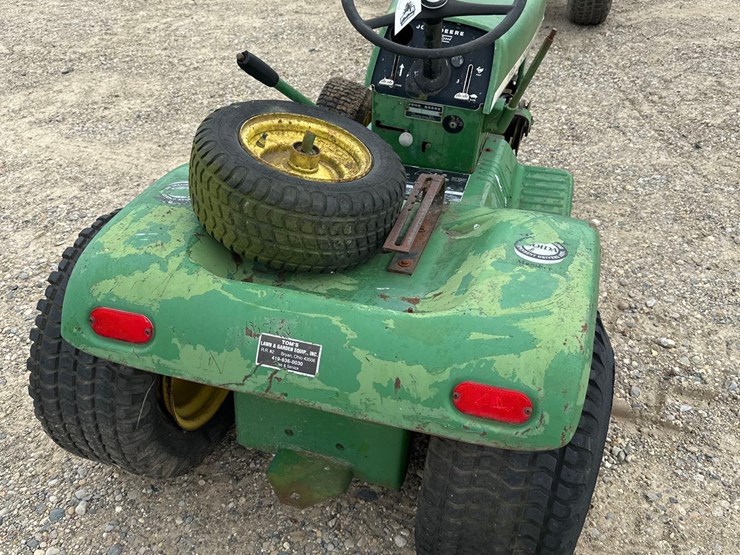 2047-john-deere-110-image-3