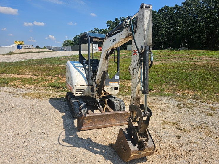 bobcat-325-image-18