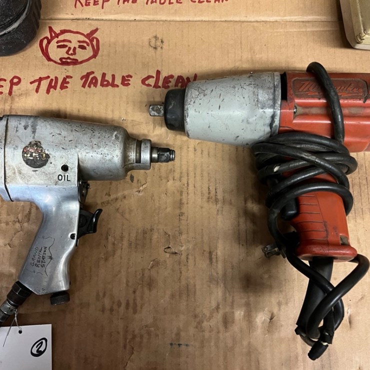 Group of (2) Ass't 1/2" Impact Wrenches