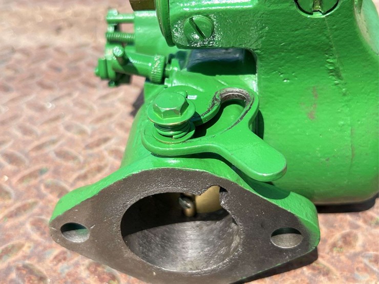 marvel-schebler-dltx-10-carburetor-image-6