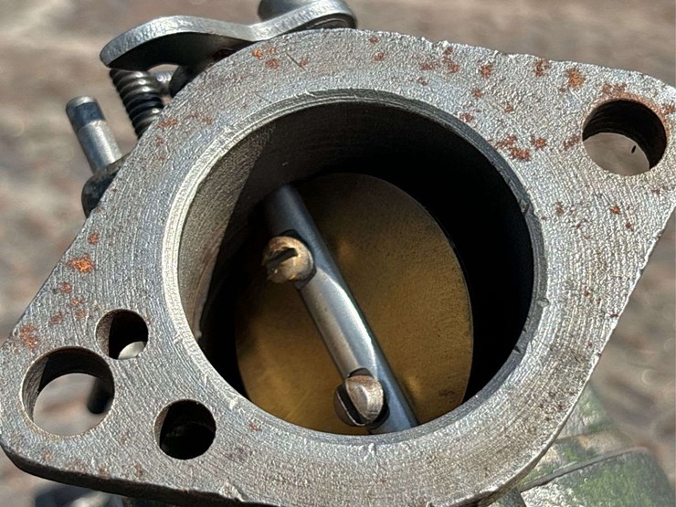 marvel-schebler-dltx-71-carburetor-image-5