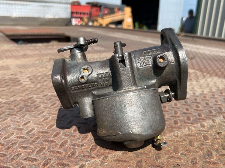 marvel-schebler-dltx67-carburetor-image-1