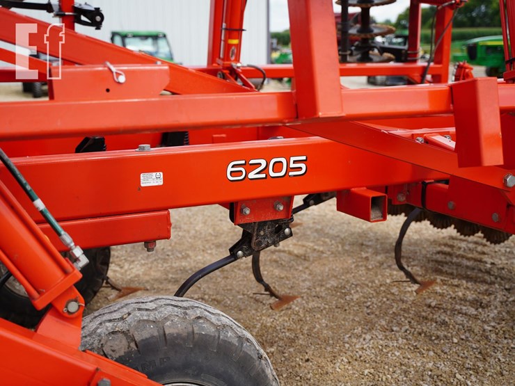 2015-kuhn-krause-6205-31-image-17