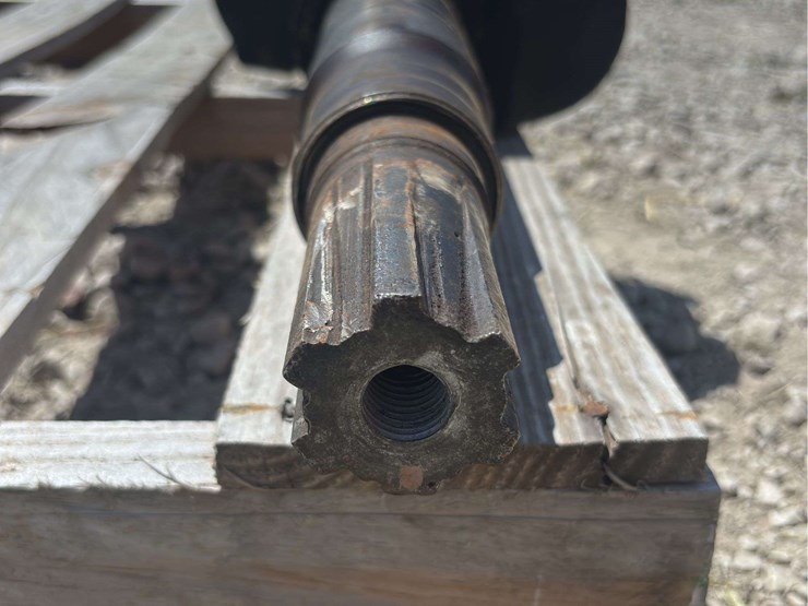 john-deere-model-g-crankshaft-image-9