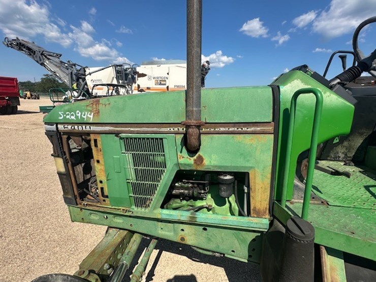 john-deere-6400-image-19
