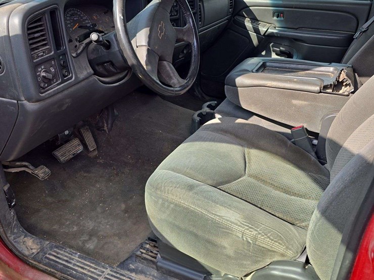 2004-chevrolet-1500-image-7