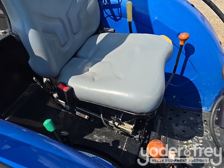 2021-new-holland-workmaster-60-image-56
