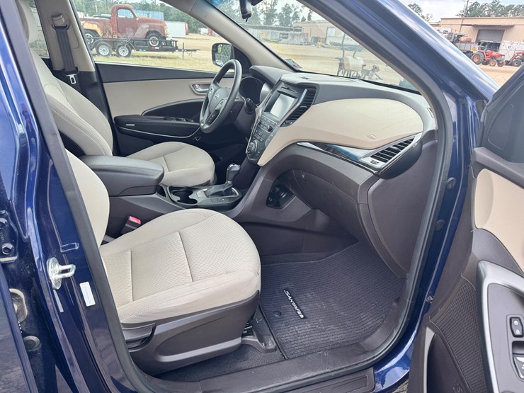 2018-hyundai-santa-fe-image-20