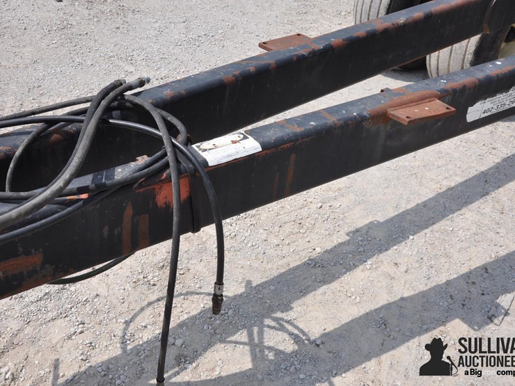 case-ih-2500-image-11