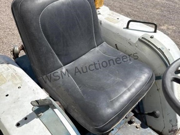 shibaua-sp1740-loader-tractor-image-20