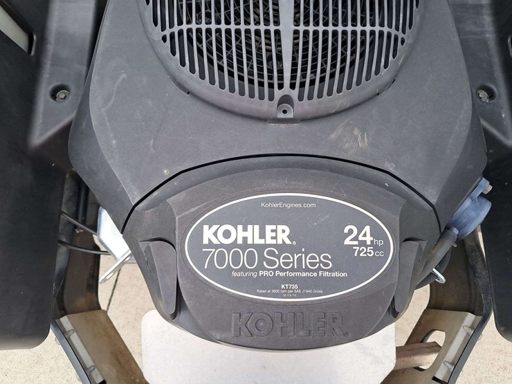 2015-cub-cadet-60-image-4