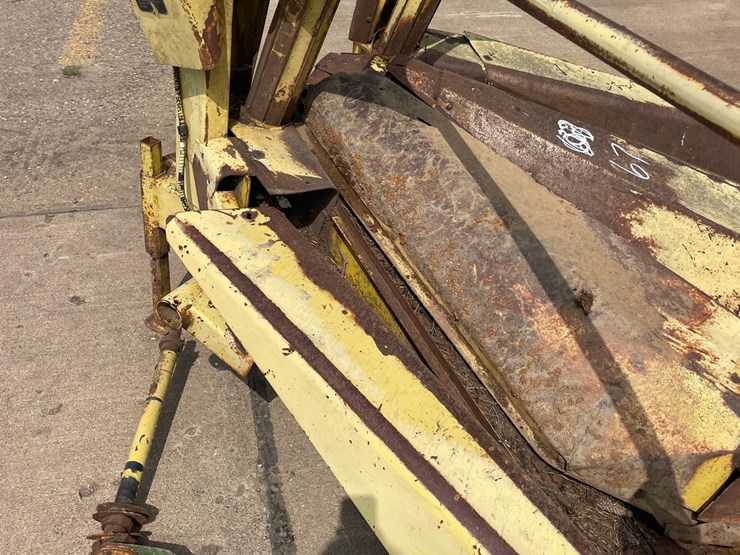 john-2-row-forage-head—for-parts-image-11
