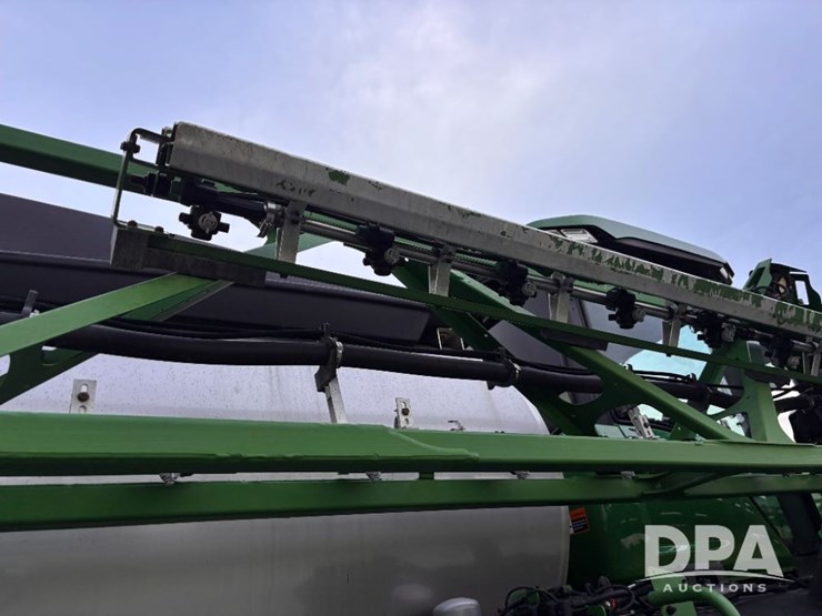 2023-john-deere-612r-image-105