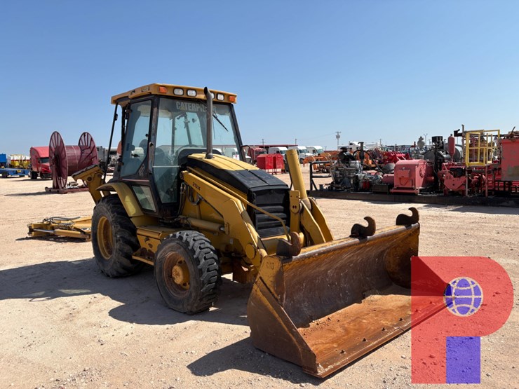 caterpillar-420d-image-2