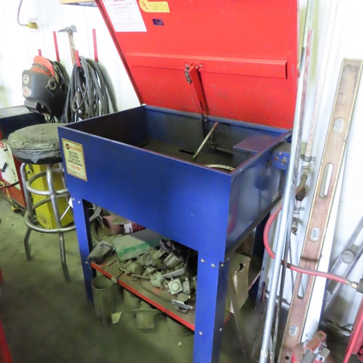 Balkamp 10 Gallon electric Powered Parts Washer