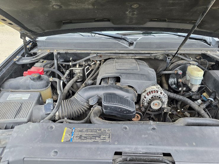 2011-gmc-yukon-xl-image-43