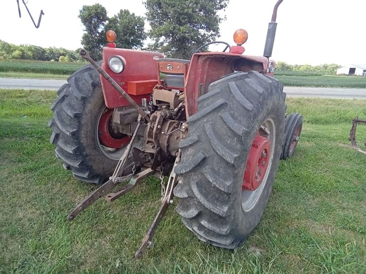 massey-ferguson-175-image-4