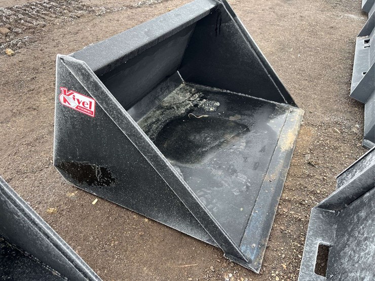 44"-mini-bucket-image-1
