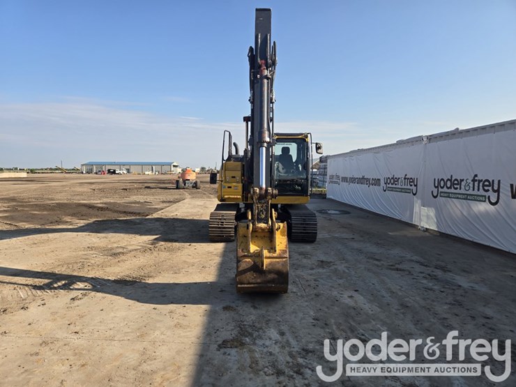 2022-deere-130g-image-8