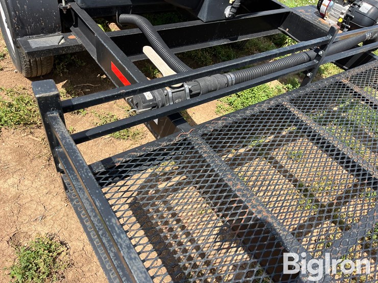 jd-skiles-tri/a-5th-wheel-nurse-tank-trailer-image-13