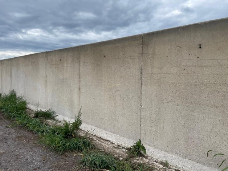 bunker-t--walls-(120'-+/--total)---off-site-image-5