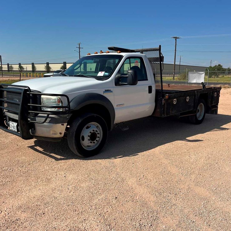 2005 FORD F550