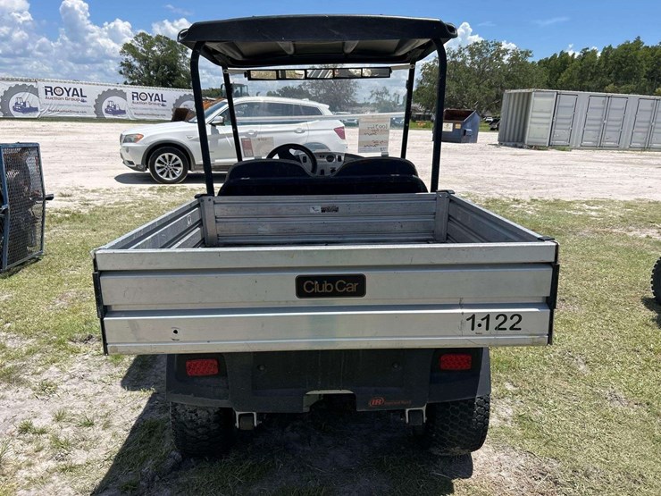 2017-club-car-carryall-550-electric-utility-cart-image-16