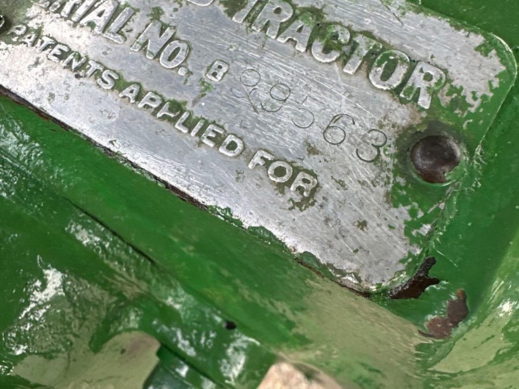 john-deere-b-image-7