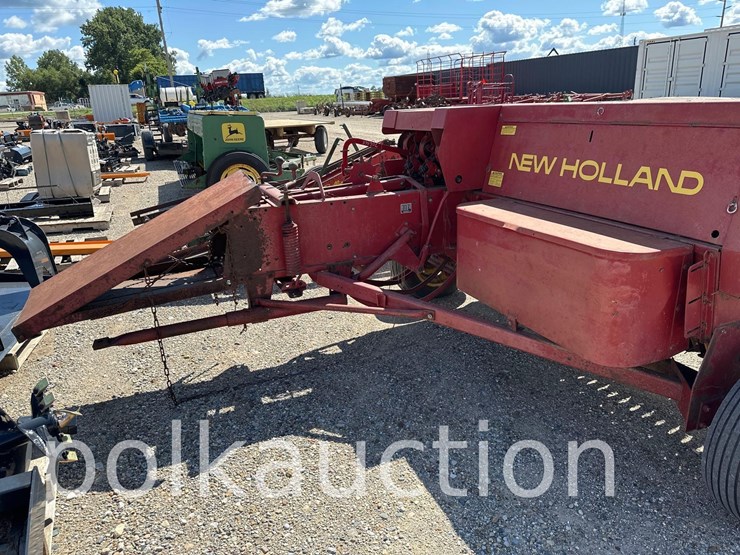 new-holland-311-image-6