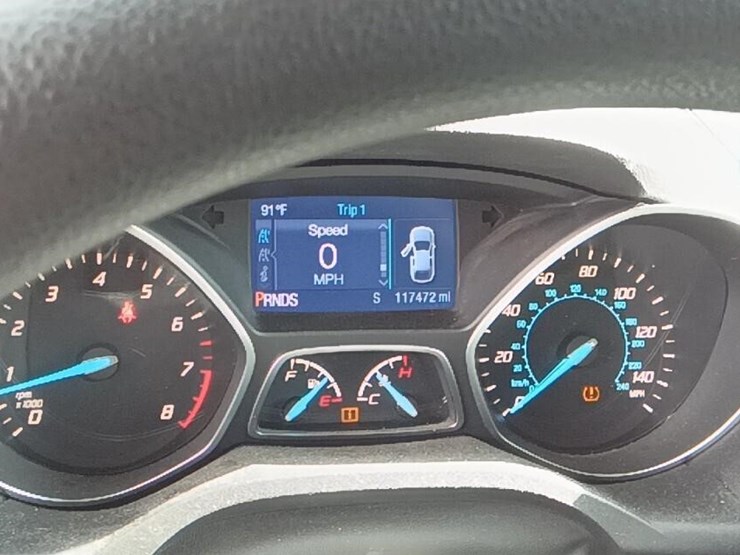 2015-ford-escape-image-5